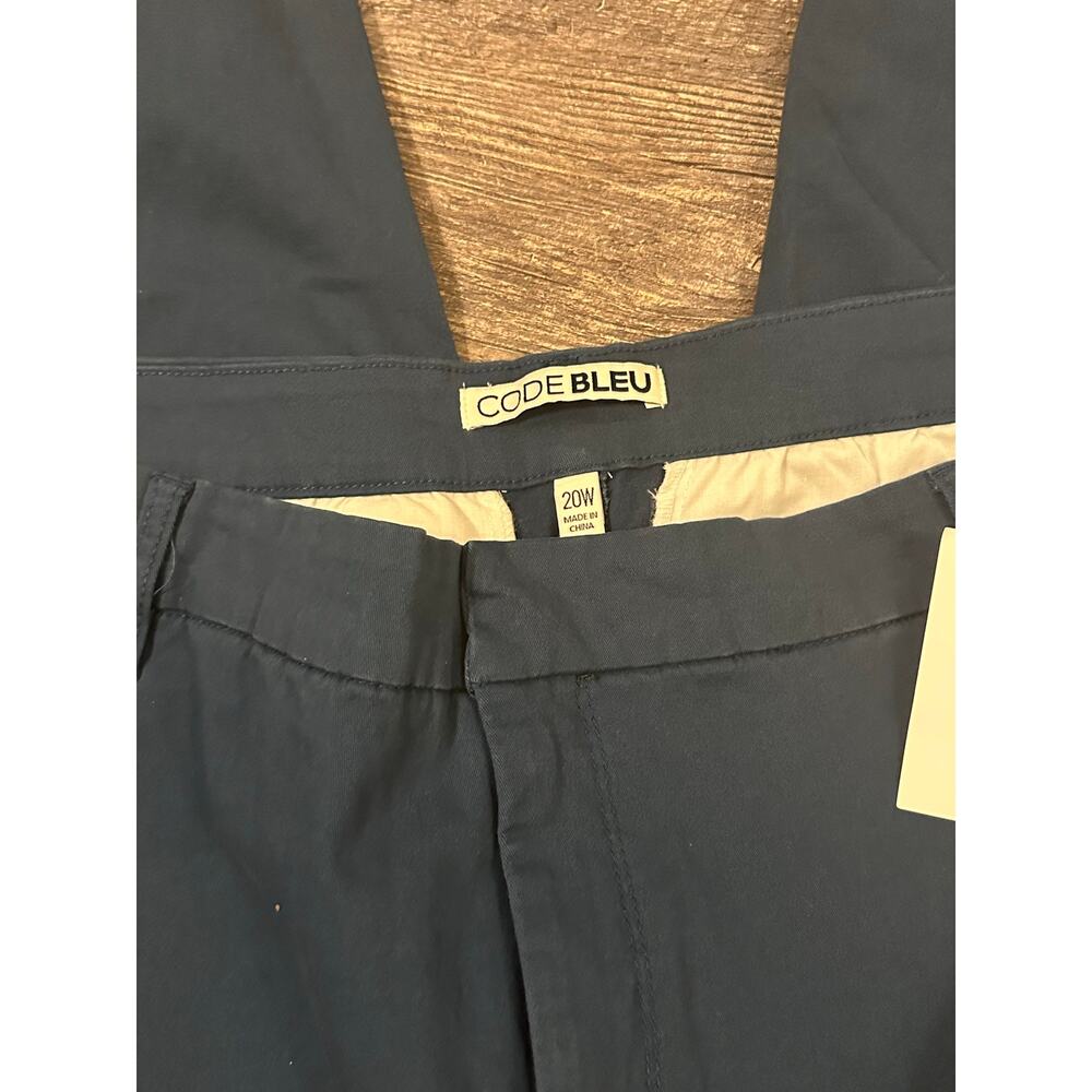 Code Bleu Womans Navy Blue Solid Mid Rise Straight Leg Chino Pants Size 20W NWT - Picture 3 of 3